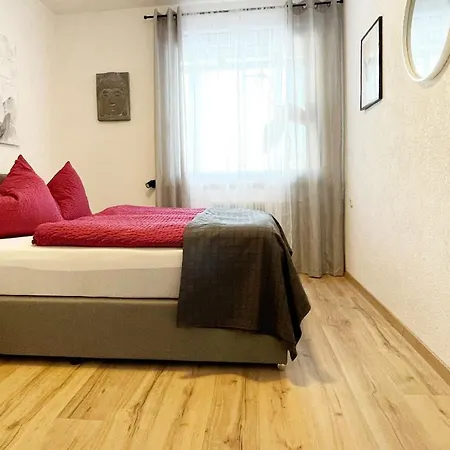Schoene Ferienwohnung, Familienfreundlich 130m2