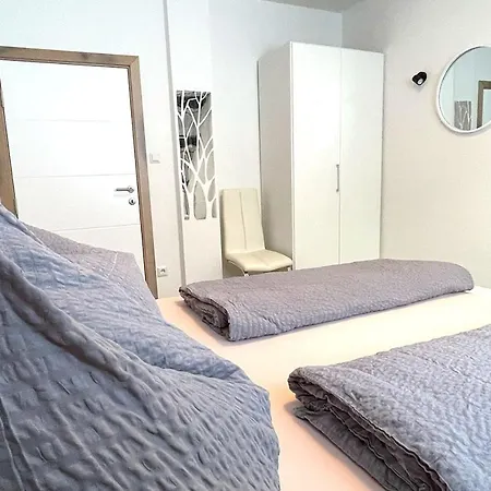 Schoene Ferienwohnung, Familienfreundlich 130m2