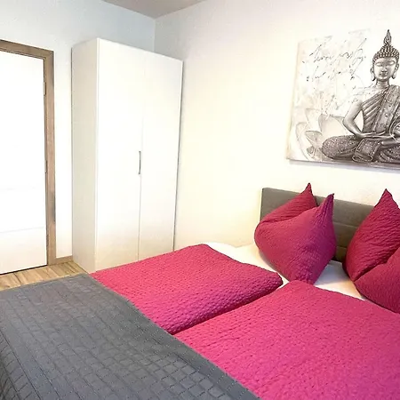 Schoene Ferienwohnung, Familienfreundlich 130m2 グライフェンブルク