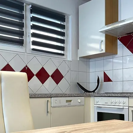 Schoene Ferienwohnung, Familienfreundlich 130m2 *