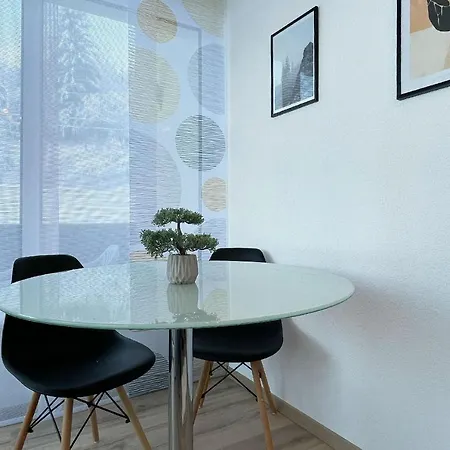 Schoene Ferienwohnung, Familienfreundlich 130m2 Daire