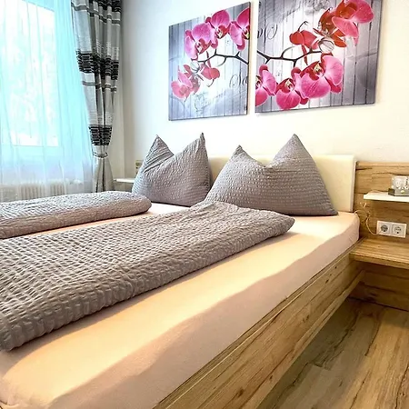 Schoene Ferienwohnung, Familienfreundlich 130m2 * グライフェンブルク