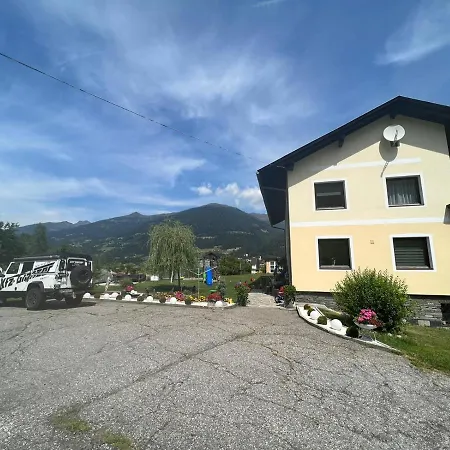 Schoene Ferienwohnung, Familienfreundlich 130m2 *