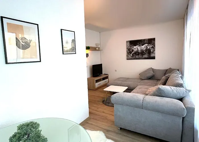 דירה Schoene Ferienwohnung, Familienfreundlich 130m2 *