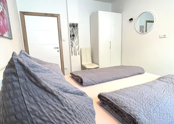 Schoene Ferienwohnung, Familienfreundlich 130m2